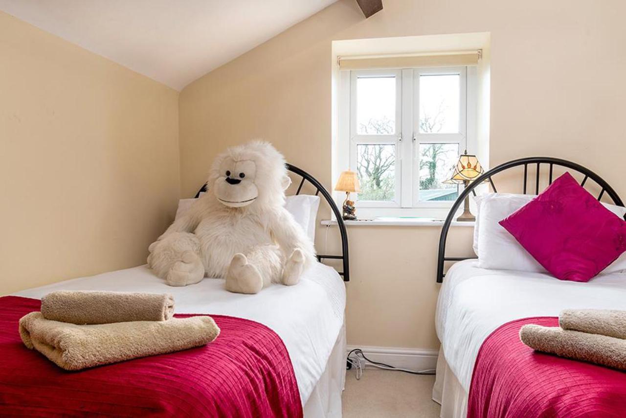 Holiday home Tregarnedd Llangefni